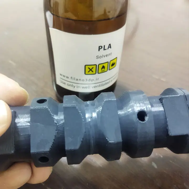 بعد از چسباندن قطعه ساخته شده با پرینت سه بعدی